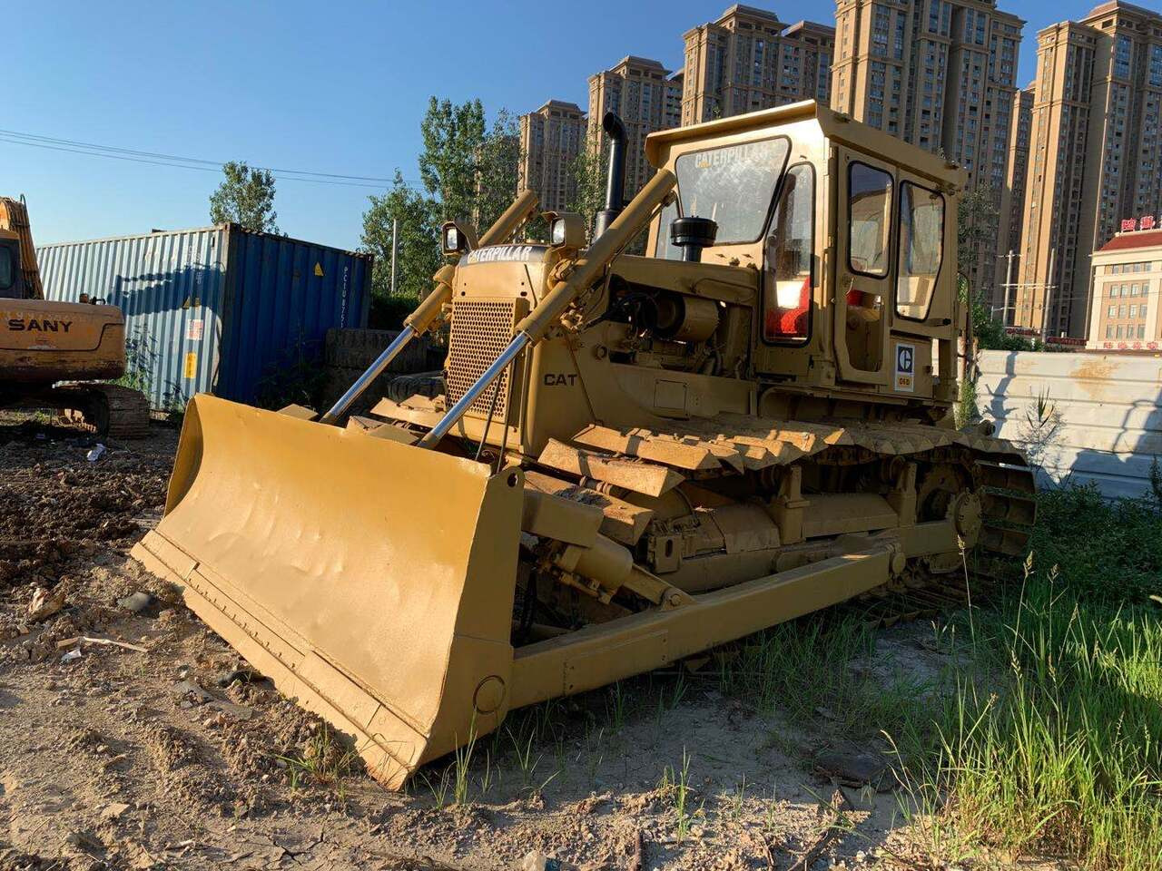CATERPILLAR D6D - Buldozer: Foto 3 CATERPILLAR D6D - Buldozer: Foto 3