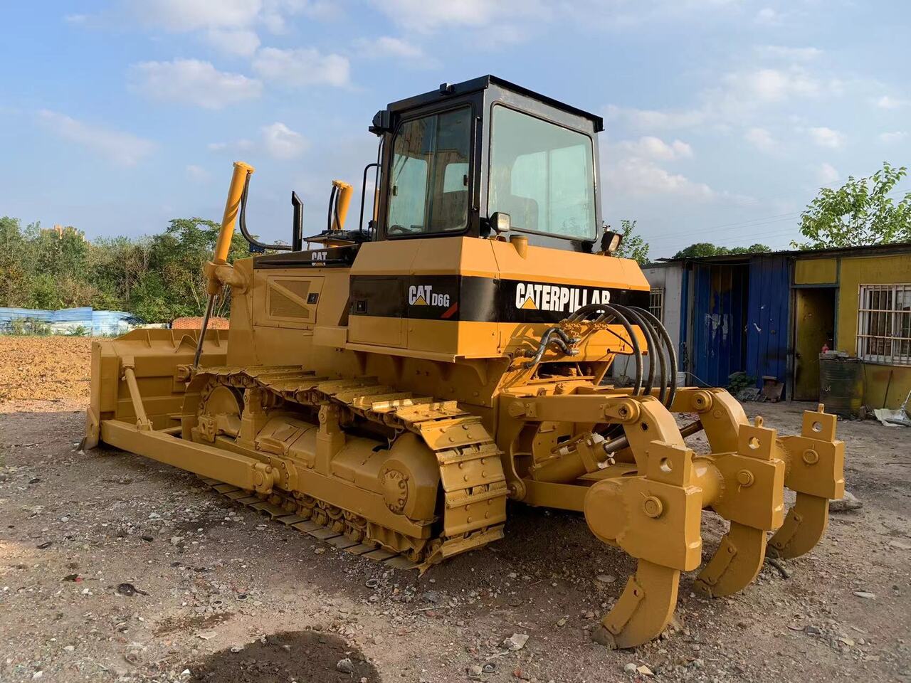 CATERPILLAR D6G - Buldozer: Foto 3 CATERPILLAR D6G - Buldozer: Foto 3