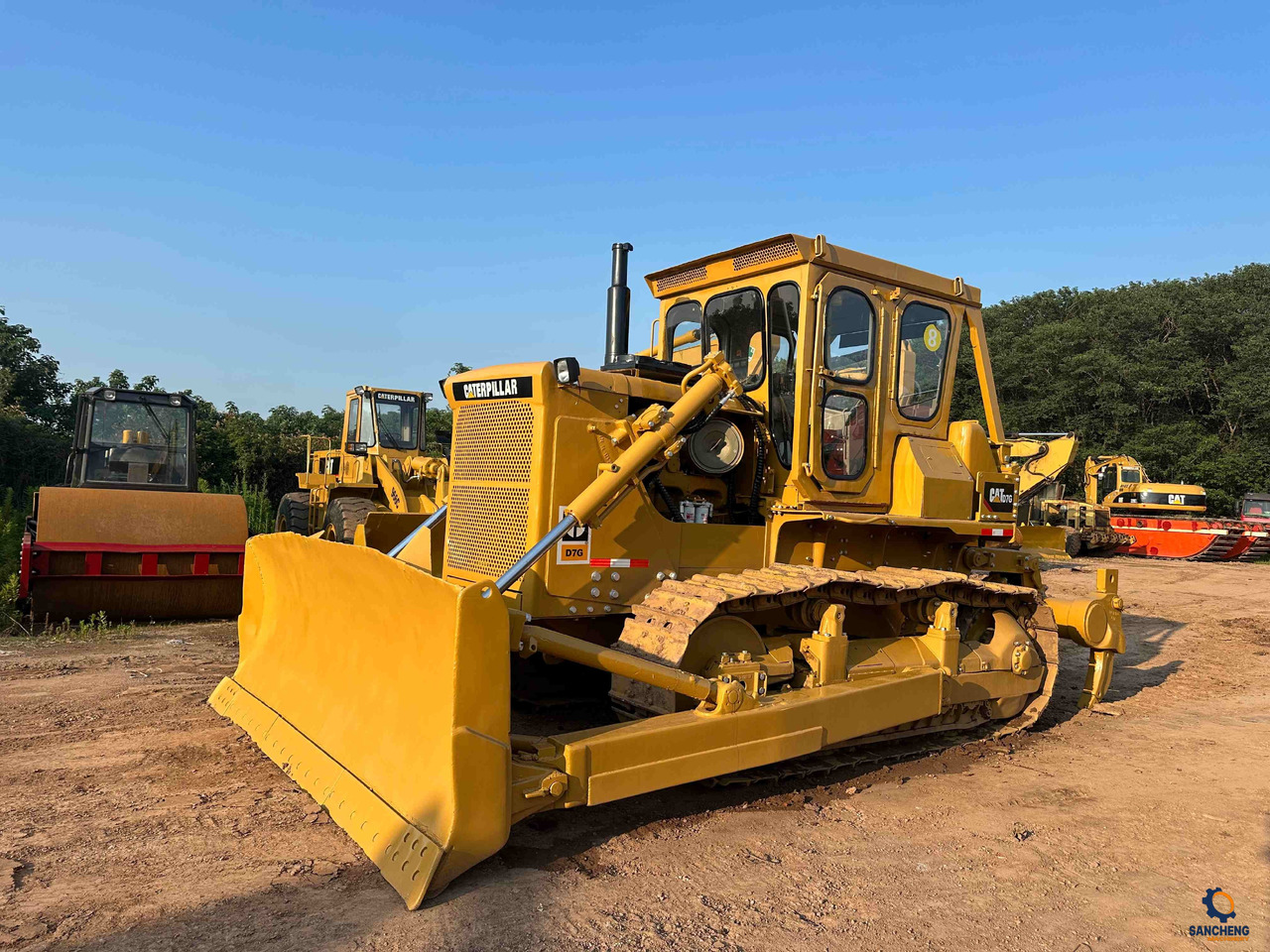 CATERPILLAR D7G - Buldozer: Foto 2 CATERPILLAR D7G - Buldozer: Foto 2
