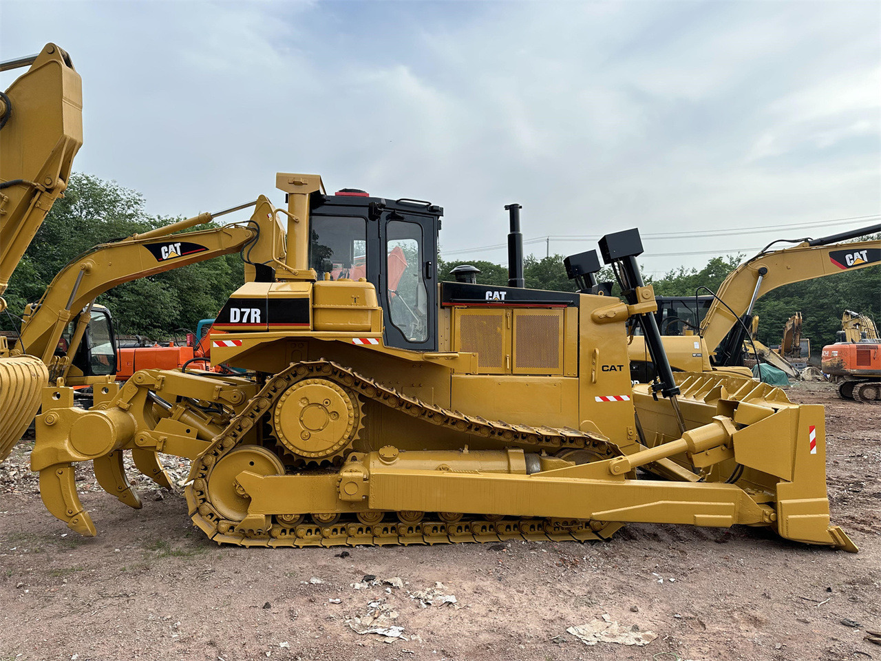 CATERPILLAR D7R - Buldozer: Foto 5 CATERPILLAR D7R - Buldozer: Foto 5
