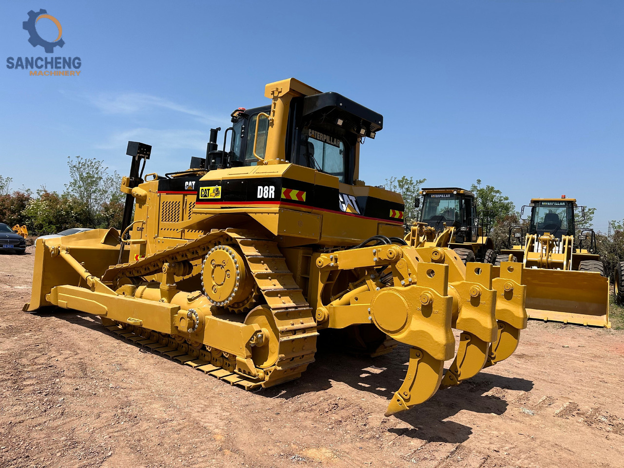 CATERPILLAR D8R - Buldozer: Foto 1 CATERPILLAR D8R - Buldozer: Foto 1
