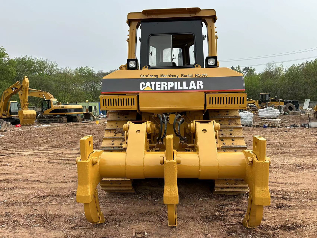 CATERPILLAR D8R - Buldozer: Foto 4 CATERPILLAR D8R - Buldozer: Foto 4