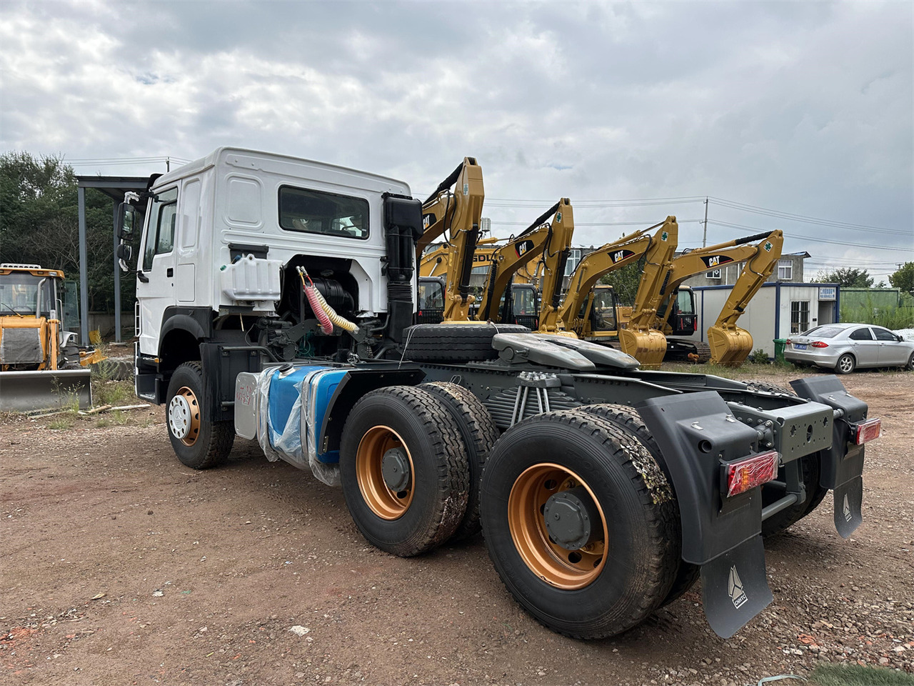 SINOTRUK Howo tractor unit 420hp - Cap tractor: Foto 5 SINOTRUK Howo tractor unit 420hp - Cap tractor: Foto 5