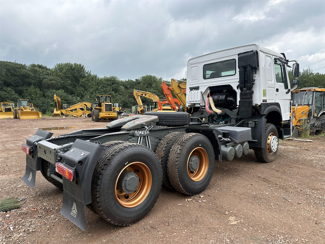 SINOTRUK Howo tractor unit 420hp - Cap tractor: Foto 4 SINOTRUK Howo tractor unit 420hp - Cap tractor: Foto 4