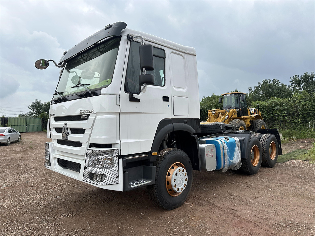 SINOTRUK Howo tractor unit 420hp - Cap tractor: Foto 3 SINOTRUK Howo tractor unit 420hp - Cap tractor: Foto 3