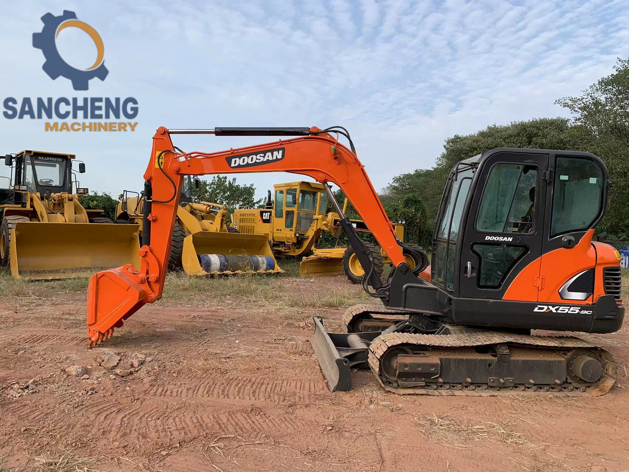 DOOSAN DX55 - Excavator: Foto 1 DOOSAN DX55 - Excavator: Foto 1