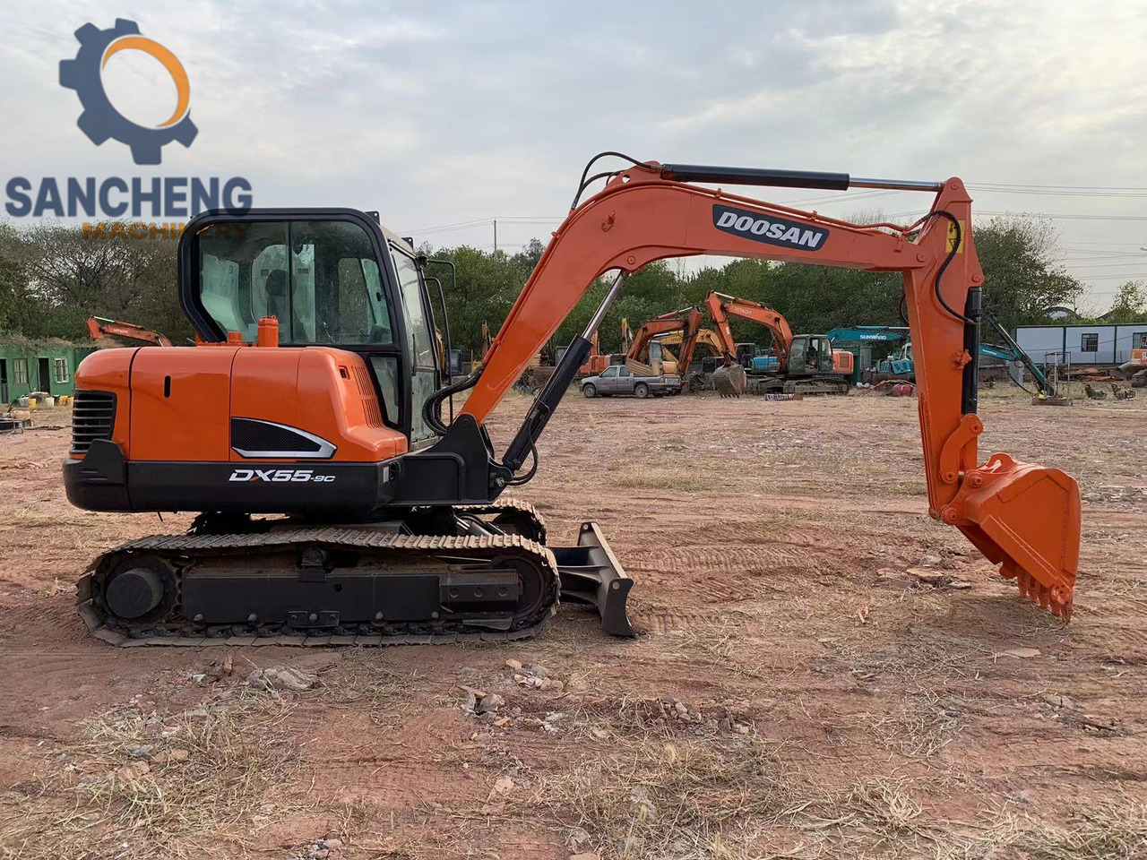 DOOSAN DX55 - Excavator: Foto 3 DOOSAN DX55 - Excavator: Foto 3