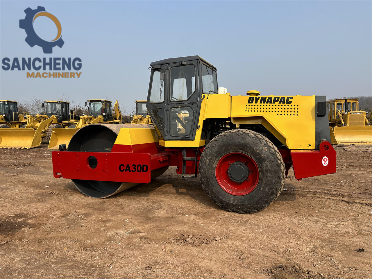 DYNAPAC CA30D - Cilindru compactor: Foto 3 DYNAPAC CA30D - Cilindru compactor: Foto 3