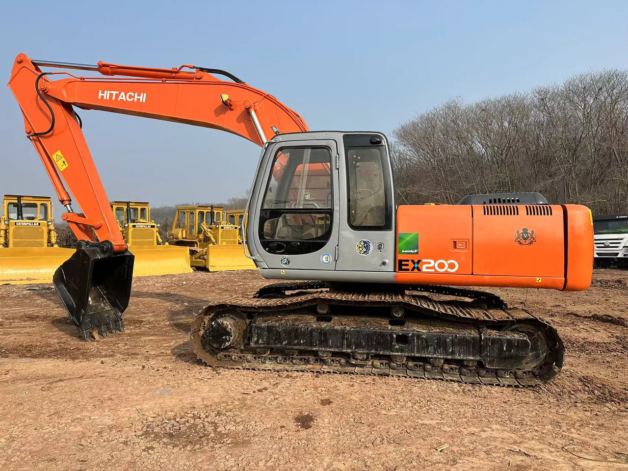 HITACHI EX200 - Excavator pe şenile: Foto 1 HITACHI EX200 - Excavator pe şenile: Foto 1