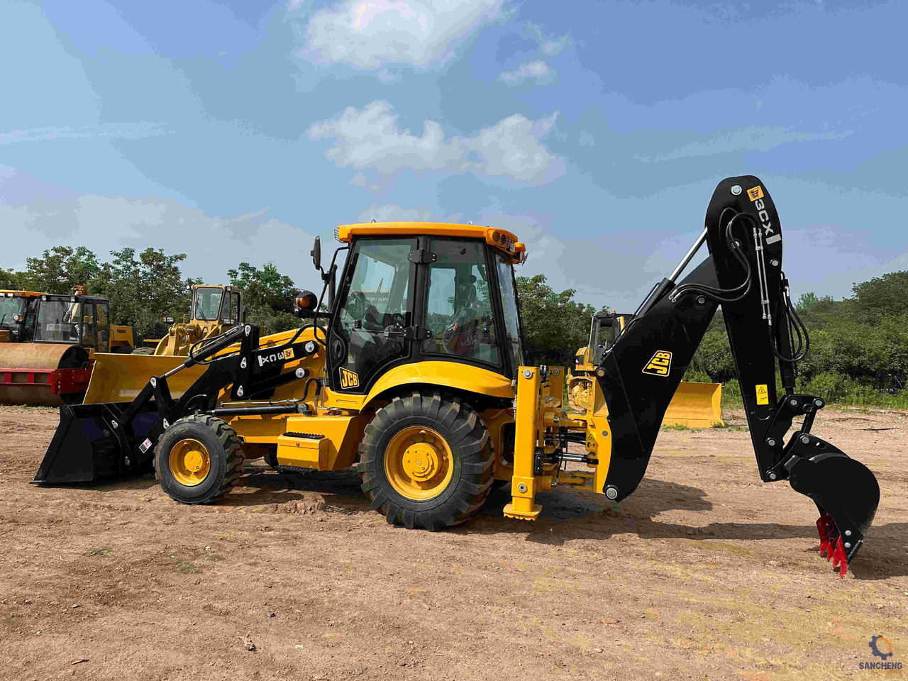 JCB 3CX - Buldoexcavator: Foto 2 JCB 3CX - Buldoexcavator: Foto 2