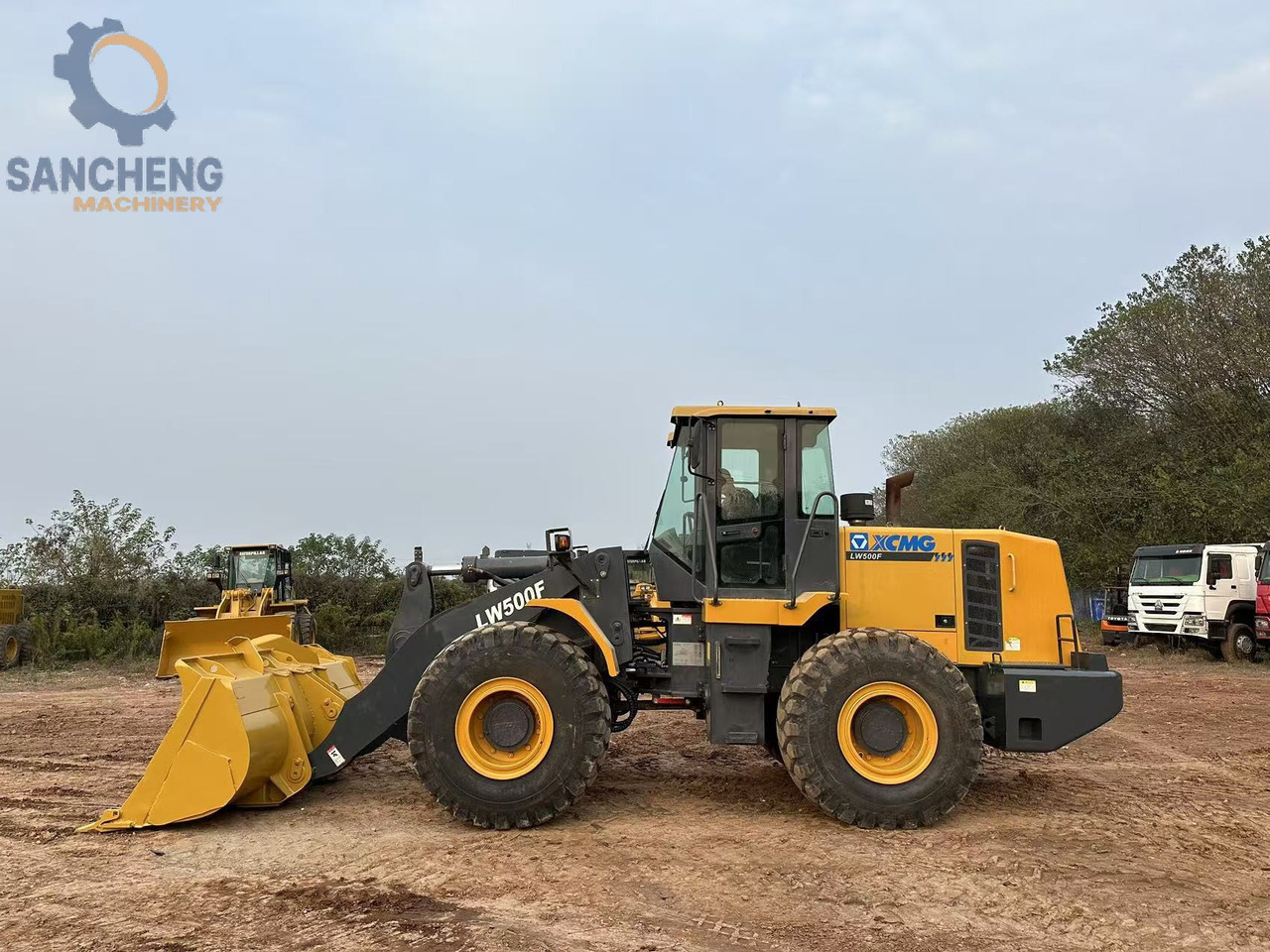 XCMG LW500F - Încărcător frontal pe pneuri: Foto 1 XCMG LW500F - Încărcător frontal pe pneuri: Foto 1