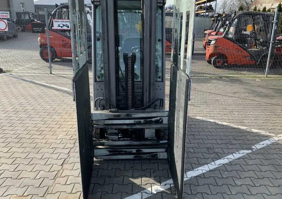 Cascade 28G-CCX-2A-75359R0, Kartonklammer - Clemă pentru Stivuitor: Foto 1 Cascade 28G-CCX-2A-75359R0, Kartonklammer - Clemă pentru Stivuitor: Foto 1