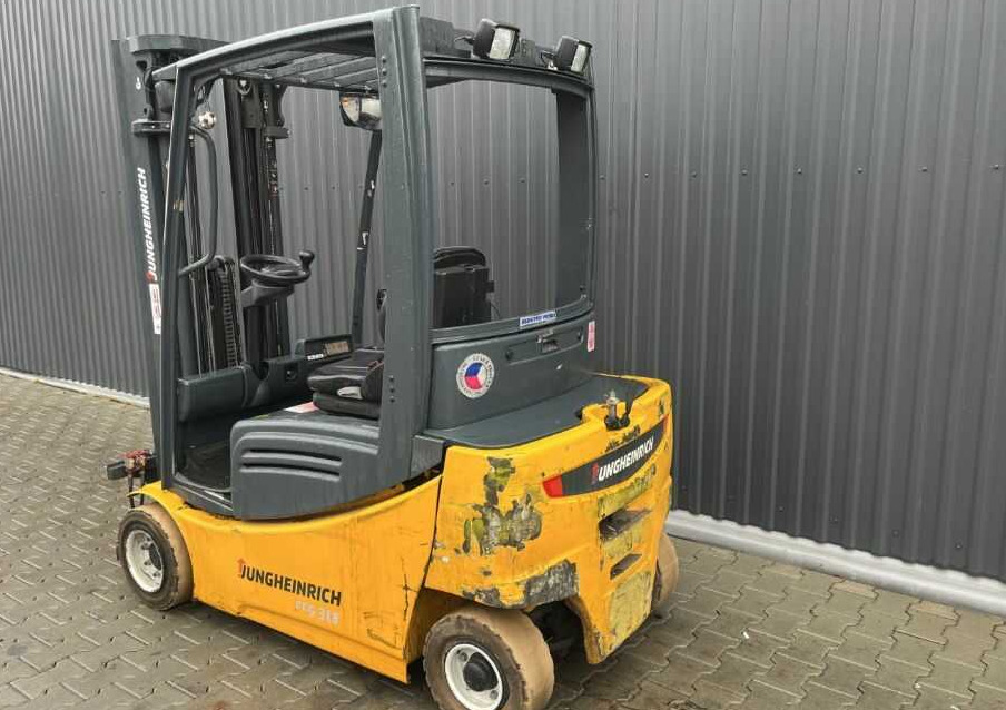 Jungheinrich EFG318 - Electrostivuitor: Foto 3 Jungheinrich EFG318 - Electrostivuitor: Foto 3