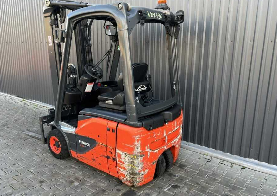 Linde E15-02 - Electrostivuitor: Foto 3 Linde E15-02 - Electrostivuitor: Foto 3