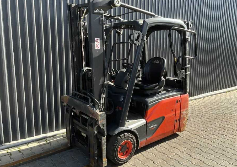 Linde E16-02 - Electrostivuitor: Foto 1 Linde E16-02 - Electrostivuitor: Foto 1