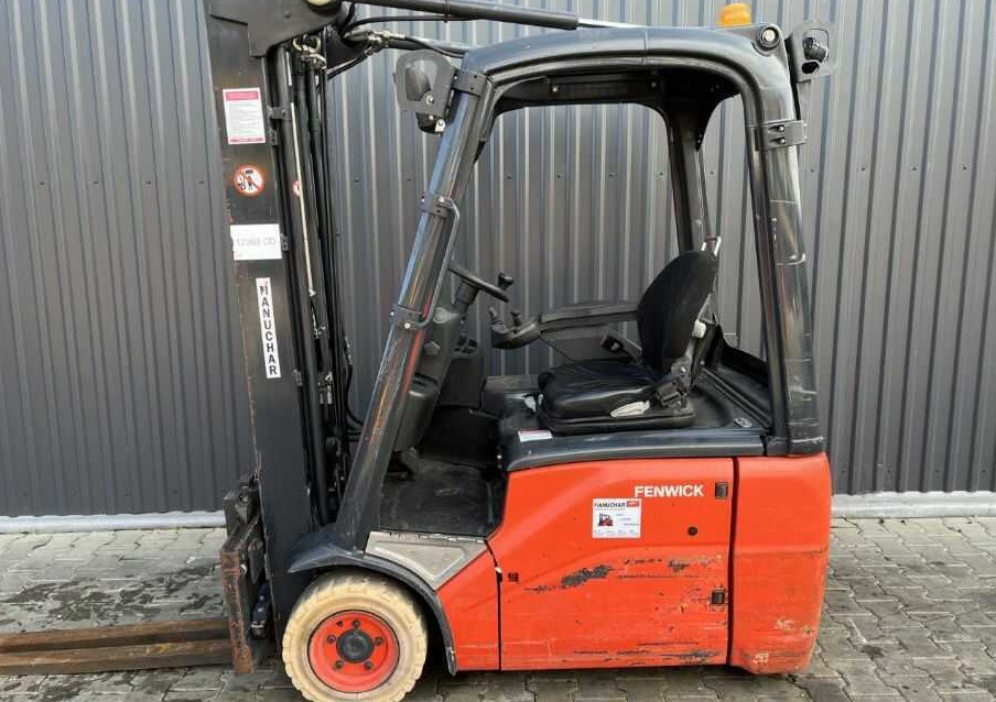 Linde E16C-01 - Electrostivuitor: Foto 2 Linde E16C-01 - Electrostivuitor: Foto 2
