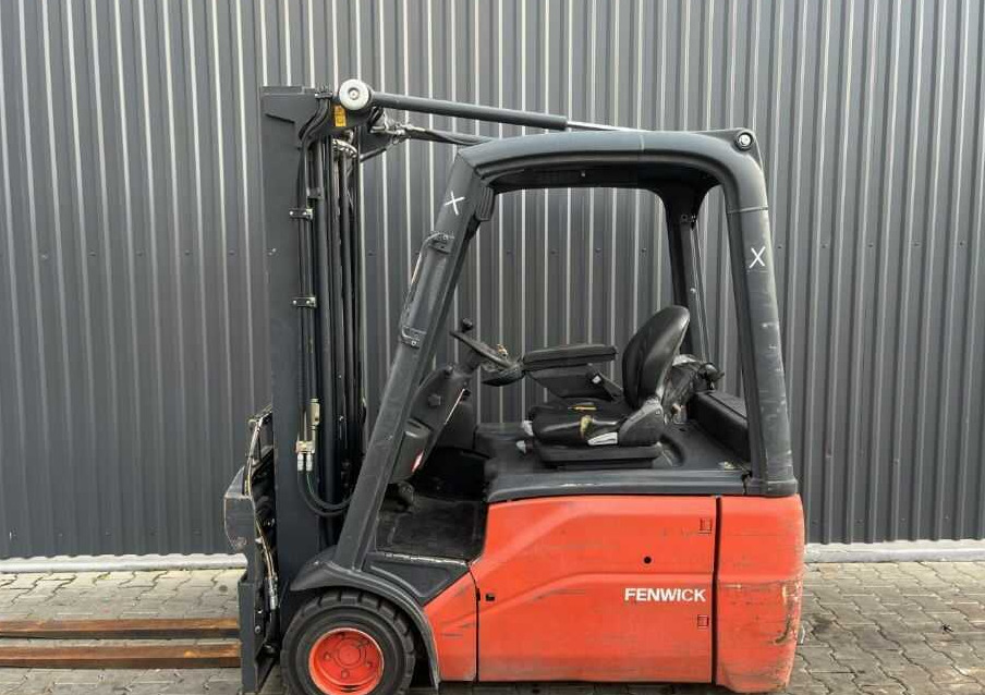 Linde E18-01 - Electrostivuitor: Foto 2 Linde E18-01 - Electrostivuitor: Foto 2