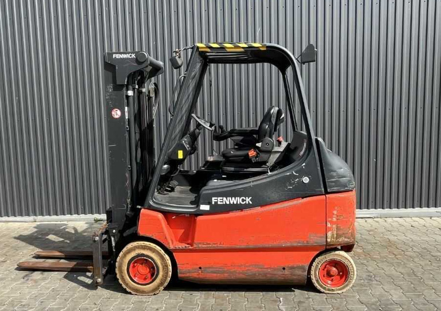 Linde E25 - Electrostivuitor: Foto 2 Linde E25 - Electrostivuitor: Foto 2