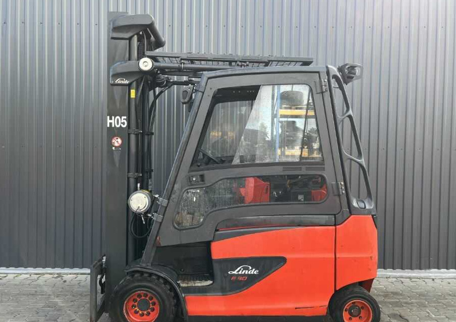 Linde E30HL-01/600 - Electrostivuitor: Foto 2 Linde E30HL-01/600 - Electrostivuitor: Foto 2