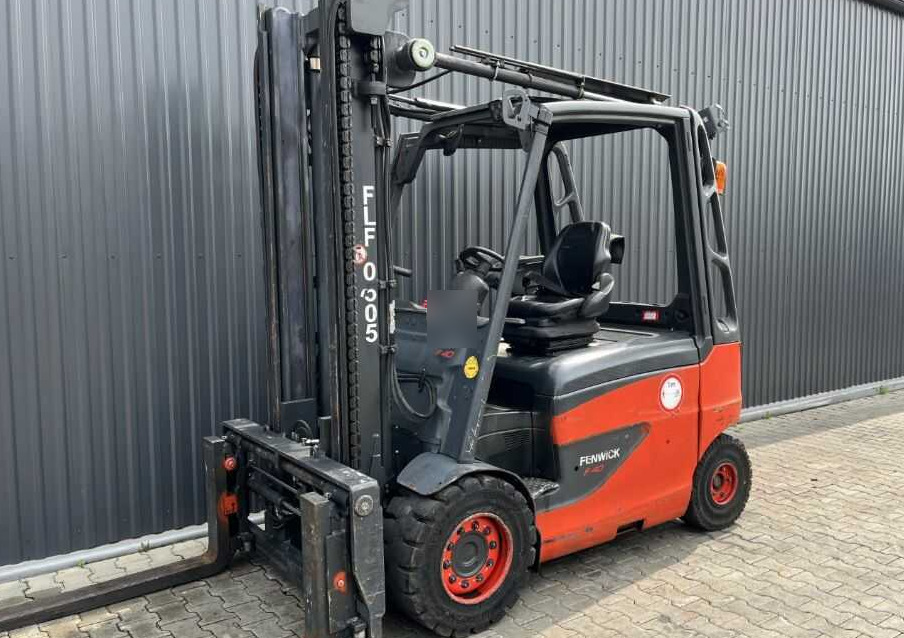 Linde E40H-01/600 - Electrostivuitor: Foto 1 Linde E40H-01/600 - Electrostivuitor: Foto 1