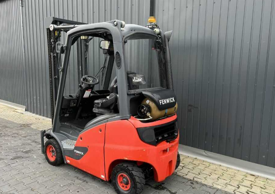 Linde H16T-01 - Stivuitor GPL: Foto 3 Linde H16T-01 - Stivuitor GPL: Foto 3