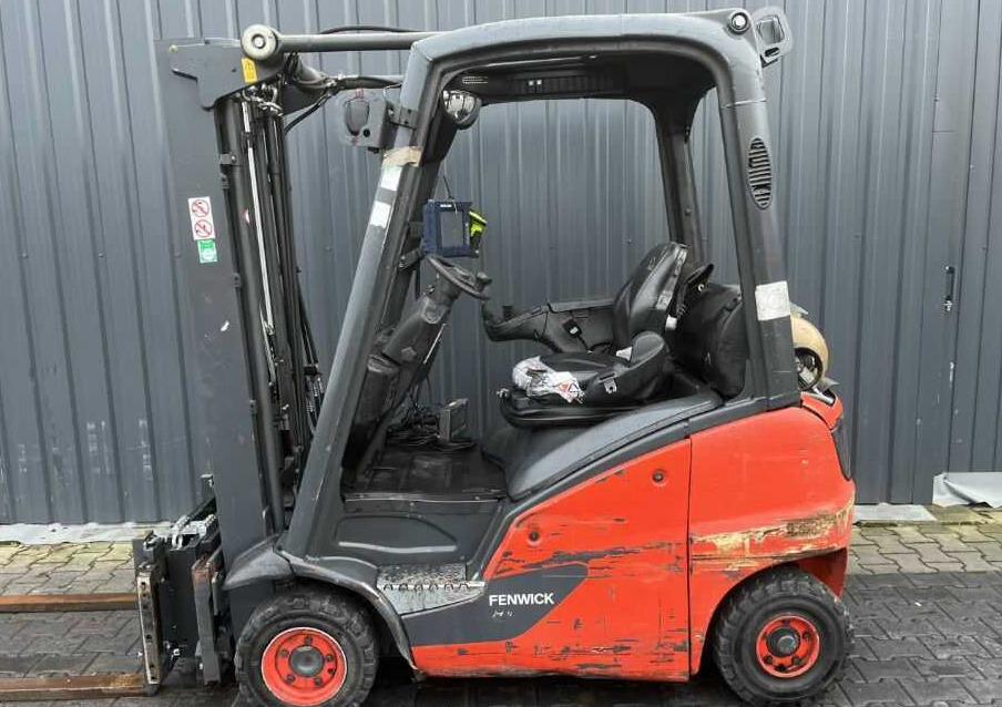 Linde H16T-01 - Stivuitor GPL: Foto 2 Linde H16T-01 - Stivuitor GPL: Foto 2