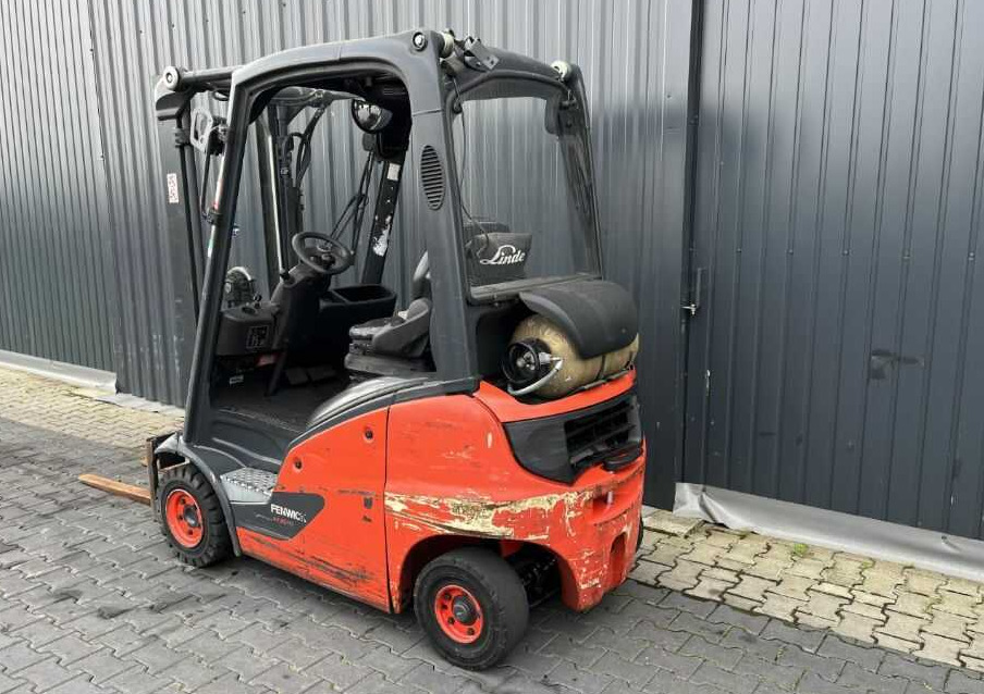 Linde H16T-01 - Stivuitor GPL: Foto 3 Linde H16T-01 - Stivuitor GPL: Foto 3