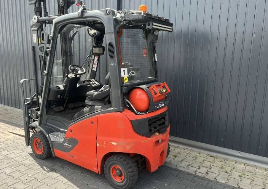 Linde H16T-01 - Stivuitor GPL: Foto 3 Linde H16T-01 - Stivuitor GPL: Foto 3