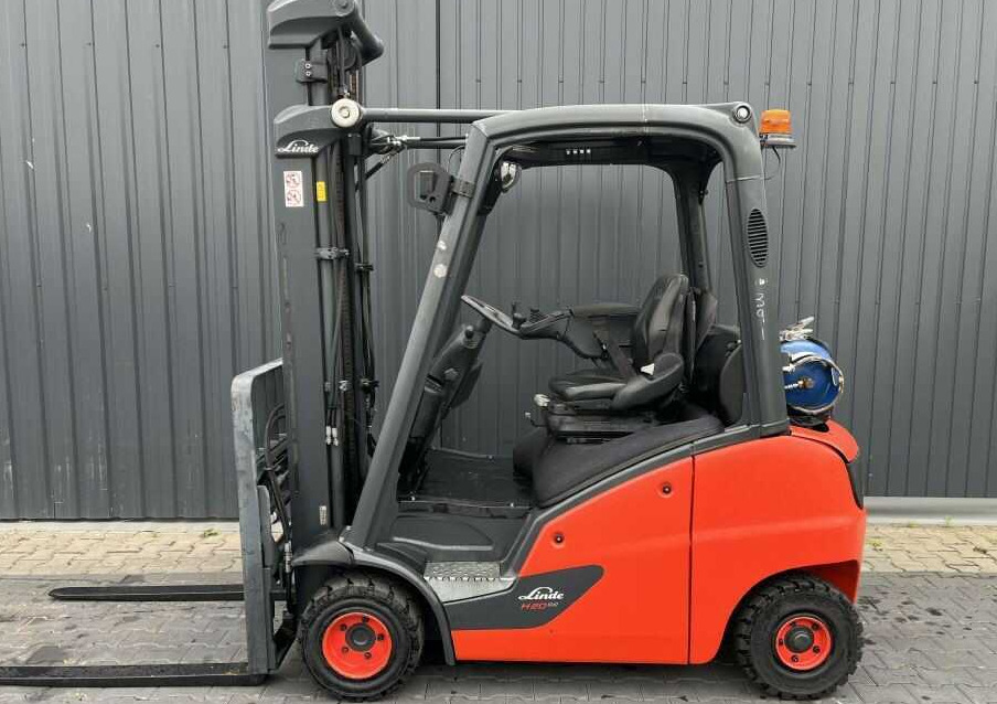 Linde H20T-01 - Stivuitor GPL: Foto 2 Linde H20T-01 - Stivuitor GPL: Foto 2