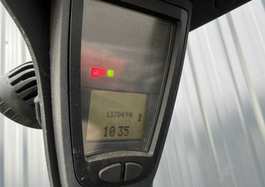 Linde H20T-02/600 - Stivuitor GPL: Foto 5 Linde H20T-02/600 - Stivuitor GPL: Foto 5