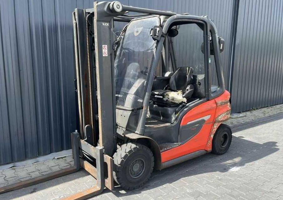 Linde H25D - Stivuitor diesel: Foto 1 Linde H25D - Stivuitor diesel: Foto 1