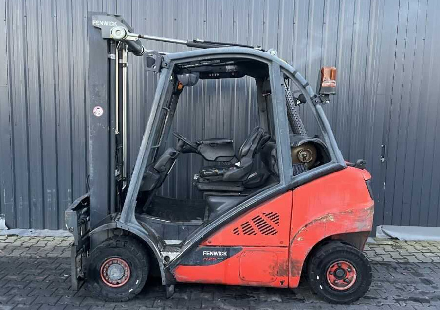 Linde H25T-01 - Stivuitor GPL: Foto 2 Linde H25T-01 - Stivuitor GPL: Foto 2