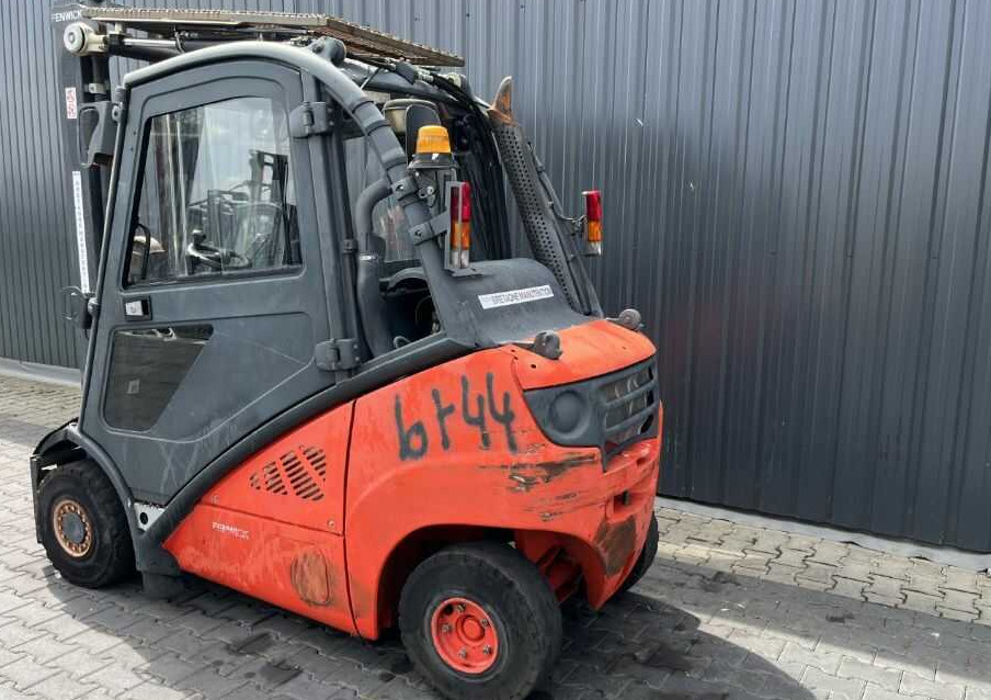 Linde H25T-01 - Stivuitor GPL: Foto 3 Linde H25T-01 - Stivuitor GPL: Foto 3