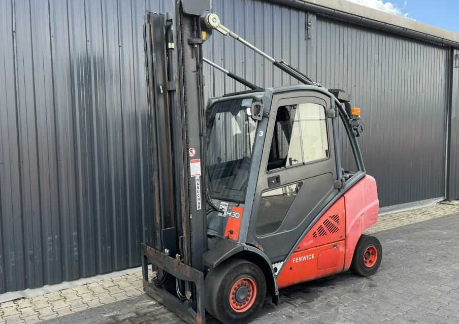 Linde H30D-01 - Stivuitor diesel: Foto 1 Linde H30D-01 - Stivuitor diesel: Foto 1
