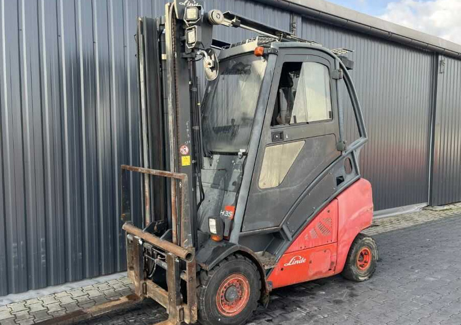 Linde H35D-01 - Stivuitor diesel: Foto 1 Linde H35D-01 - Stivuitor diesel: Foto 1