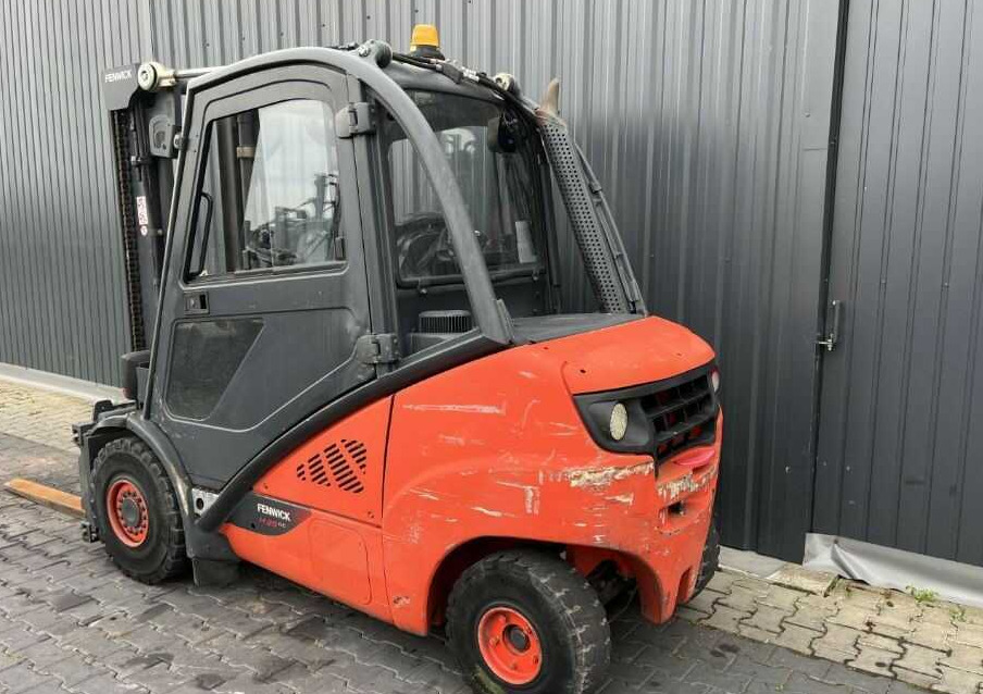 Linde H35D-02 - Stivuitor diesel: Foto 3 Linde H35D-02 - Stivuitor diesel: Foto 3