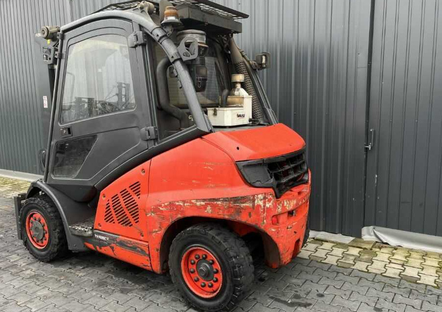 Linde H40D-02 - Stivuitor diesel: Foto 3 Linde H40D-02 - Stivuitor diesel: Foto 3