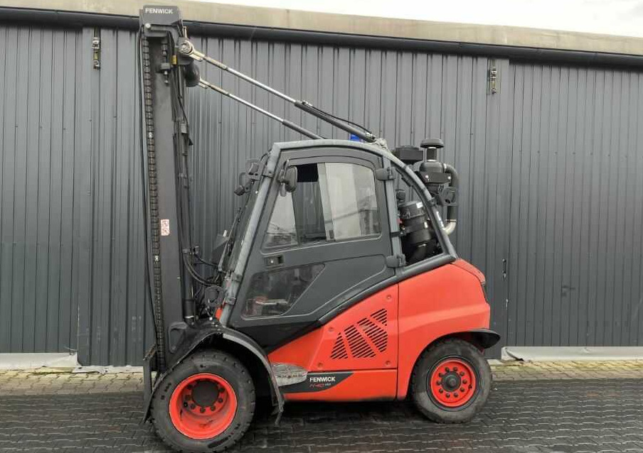 Linde H40T-02 - Stivuitor GPL: Foto 2 Linde H40T-02 - Stivuitor GPL: Foto 2