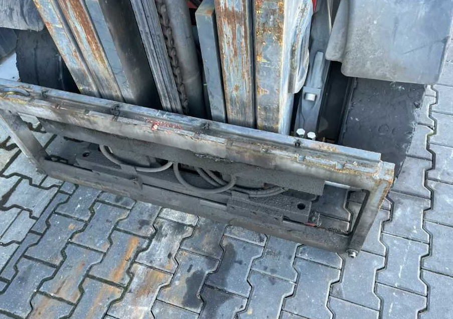 Linde H40T - Stivuitor GPL: Foto 5 Linde H40T - Stivuitor GPL: Foto 5