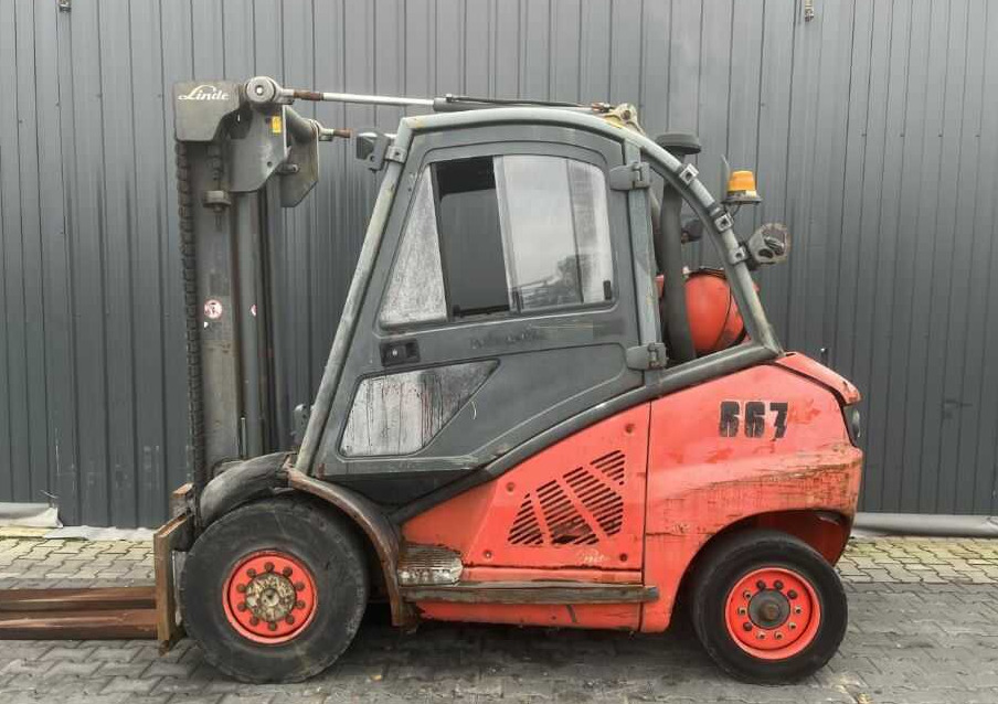 Linde H45T - Stivuitor GPL: Foto 2 Linde H45T - Stivuitor GPL: Foto 2