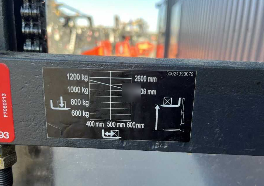 Linde L12 - Transpalet la mare înălţime: Foto 5 Linde L12 - Transpalet la mare înălţime: Foto 5