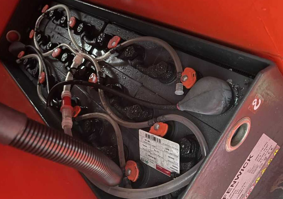 Linde L16R - Transpalet la mare înălţime: Foto 3 Linde L16R - Transpalet la mare înălţime: Foto 3