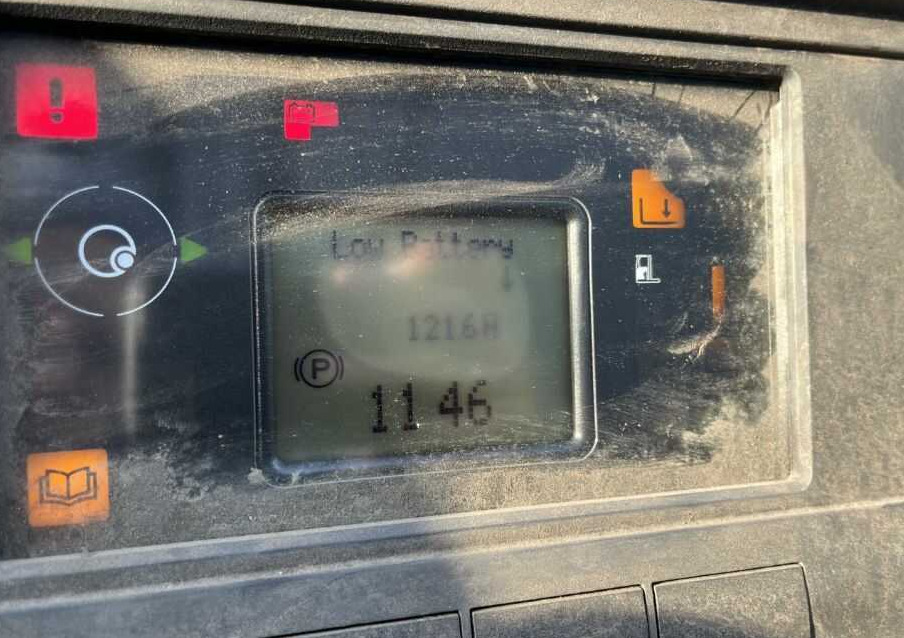 Linde R14-01 - Stivuitor cu catarg retractabil: Foto 5 Linde R14-01 - Stivuitor cu catarg retractabil: Foto 5