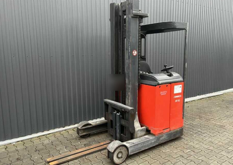 Linde R16-02 - Stivuitor cu catarg retractabil: Foto 1 Linde R16-02 - Stivuitor cu catarg retractabil: Foto 1