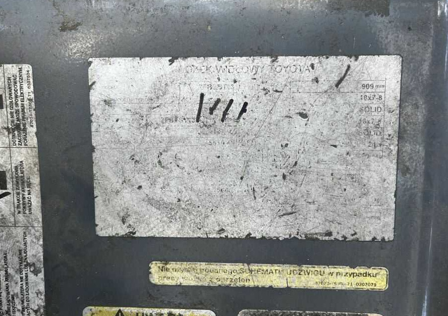 Toyota 7FBEST13 - Electrostivuitor: Foto 4 Toyota 7FBEST13 - Electrostivuitor: Foto 4