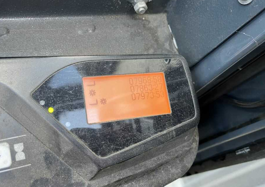 Toyota 7FBEST13 - Electrostivuitor: Foto 5 Toyota 7FBEST13 - Electrostivuitor: Foto 5