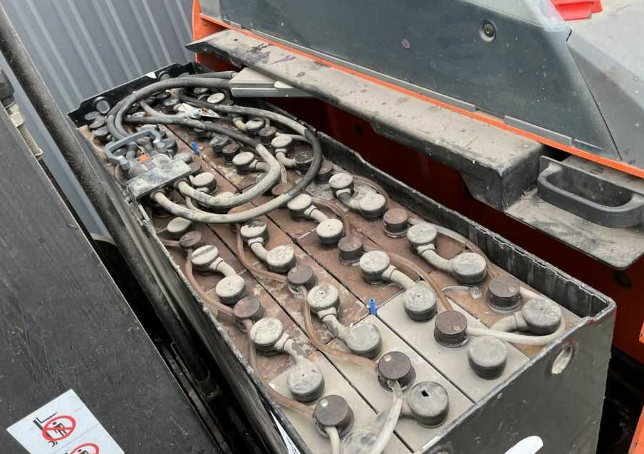 Stivuitor cu catarg retractabil Toyota RRE160H: Foto 7 Stivuitor cu catarg retractabil Toyota RRE160H: Foto 7