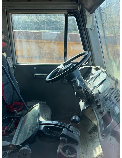 Caterpillar 769D - Cabină și interior pentru Piesă de schimb: Foto 5 Caterpillar 769D - Cabină și interior pentru Piesă de schimb: Foto 5