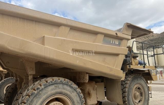 Caterpillar 771D - Camion minier: Foto 2 Caterpillar 771D - Camion minier: Foto 2