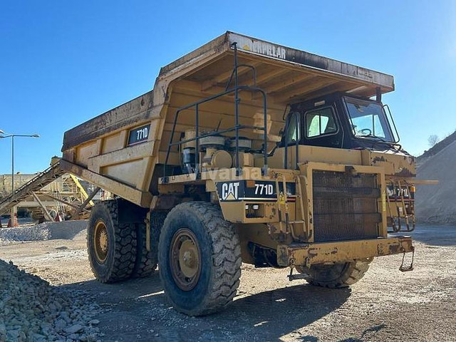 Caterpillar 771D - Autobasculantă: Foto 1 Caterpillar 771D - Autobasculantă: Foto 1